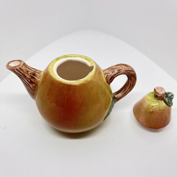 Russ Berrie & Co Miniature Fruit Apple and Pear Teapots - Picture 6 of 15